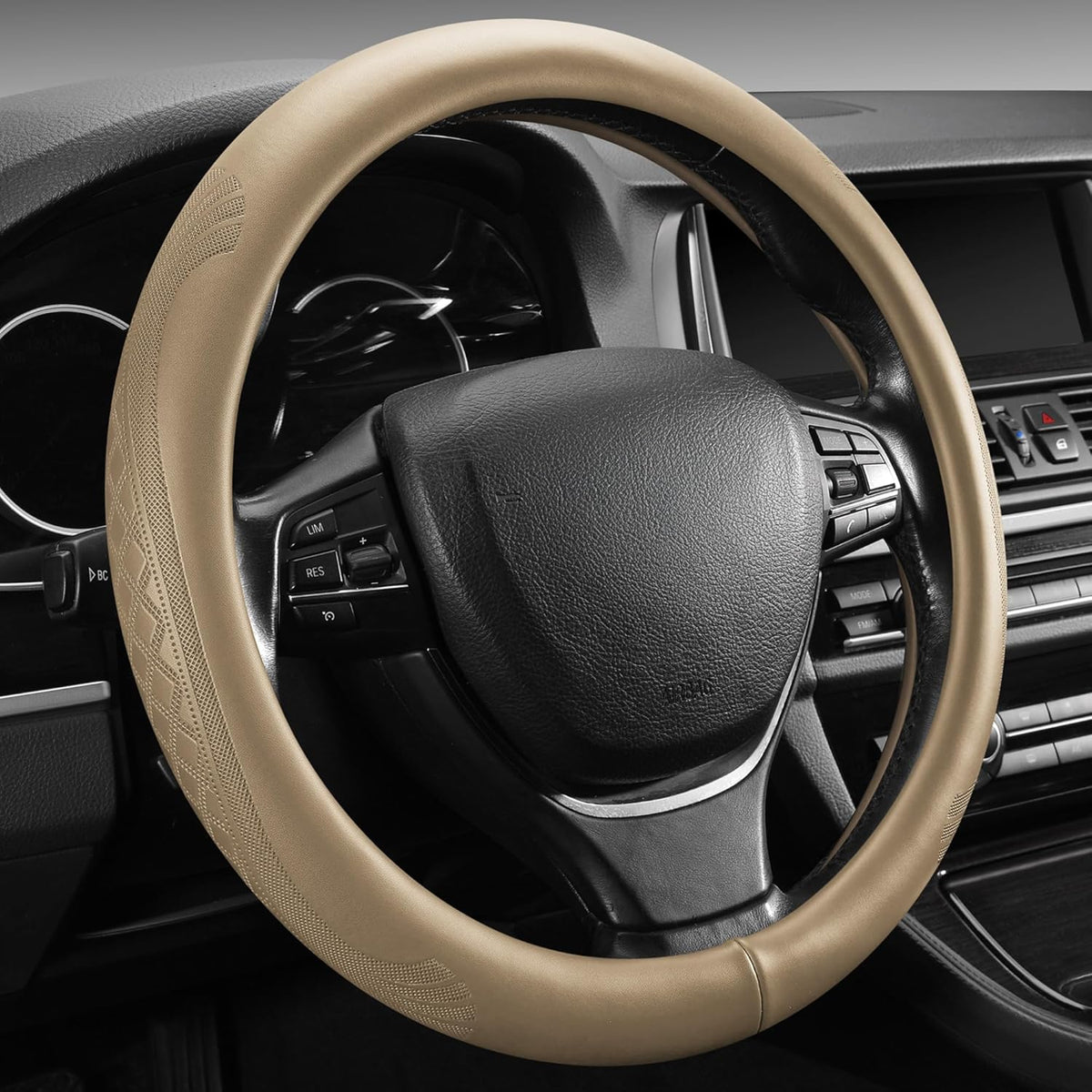 【2025 Model】 High-Grade Real Cowhide Steering Wheel Cover for Men Women，Beige Genuine Leather Steering Wheel Cover for Cars,Universal 14.5-15 inch Steering Wheels,Grid & Square Motif
